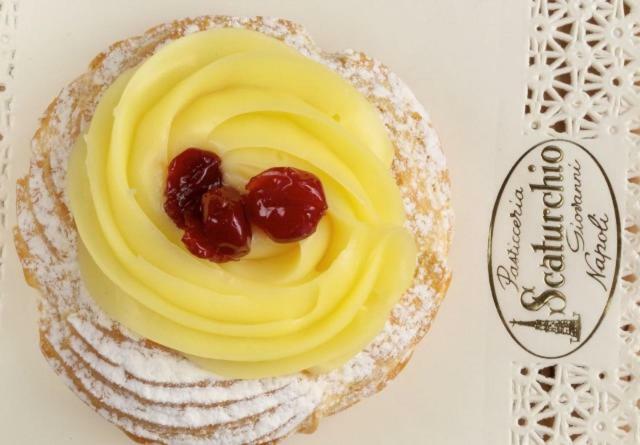 Bed and Breakfast Da Polly a Piazza Amedeo Napoli Esterno foto